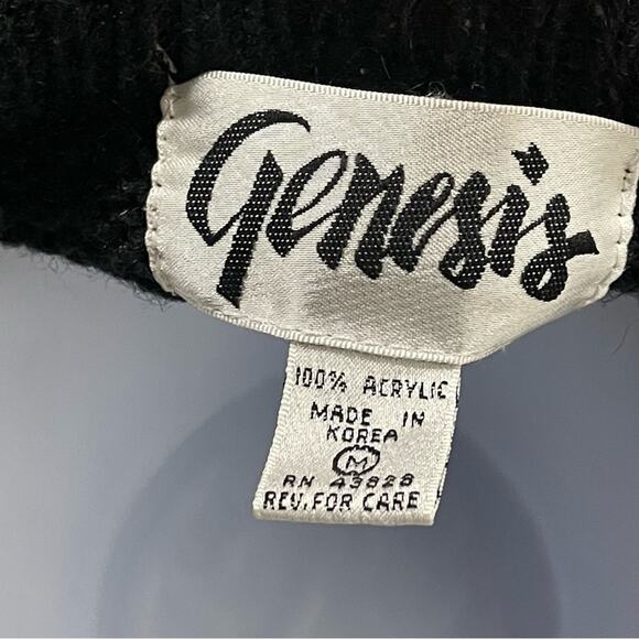 Vintage Genesis Acrylic Sweater, black with Aztec pattern size M - Picture 5 of 5
